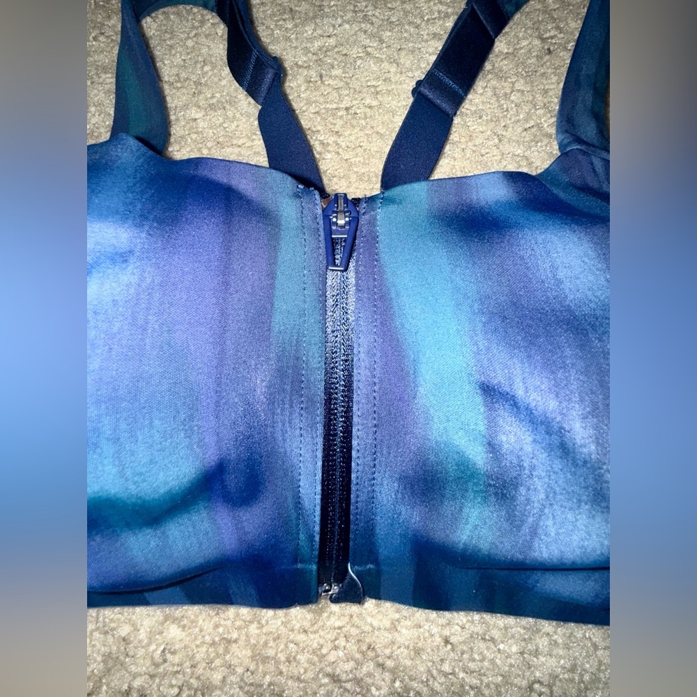 Victorias Secret size 36 DD sport bra like new - Picture 3 of 8